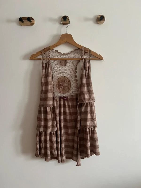 Colete Boho Chic às Riscas com Costas em Crochet – photo 2